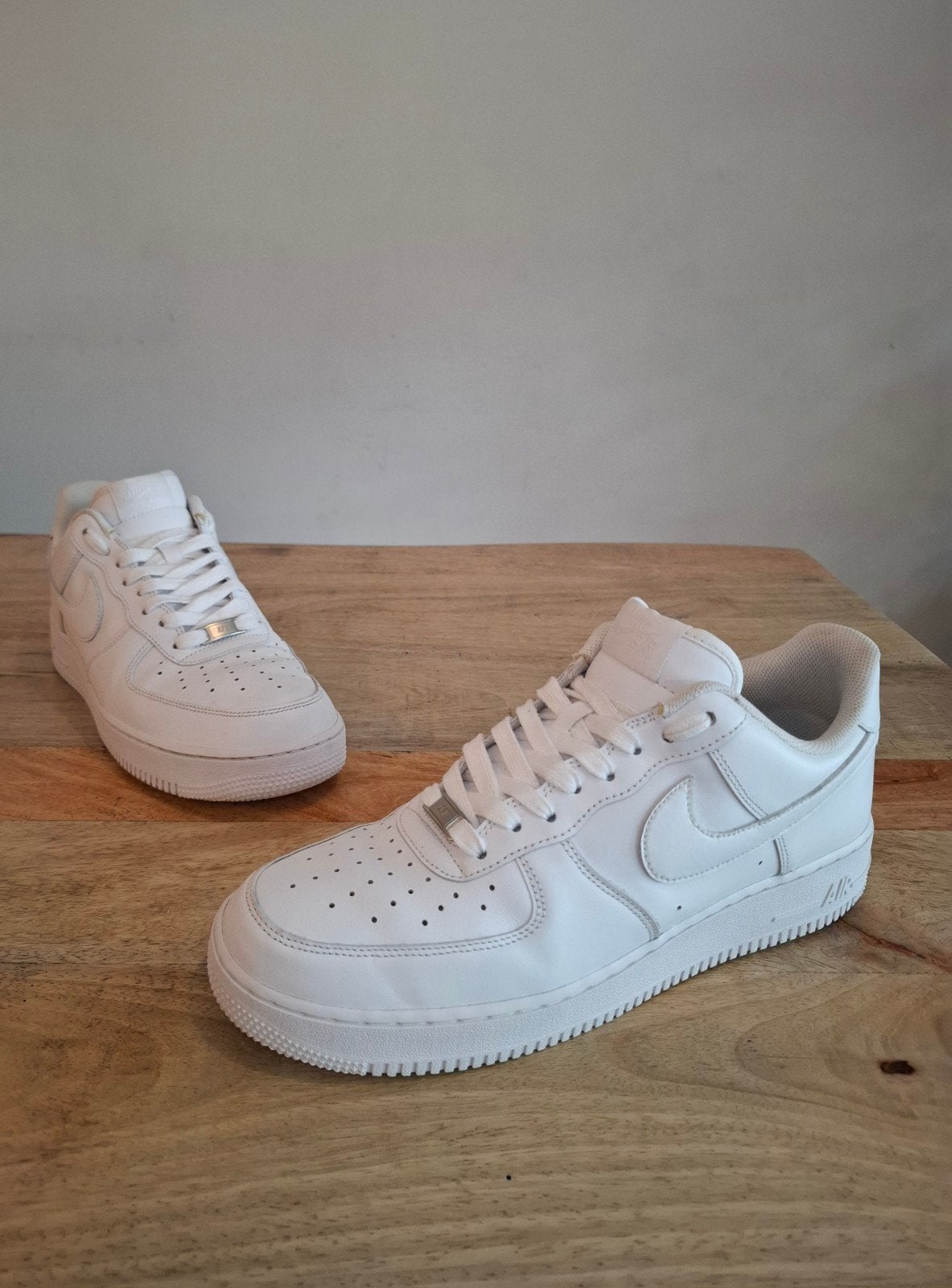 Nike Air Force 1 '07 Low "Triple White" – Maat 45.5, Wit, Nike, Ophalen of Verzenden, Zo goed als nieuw