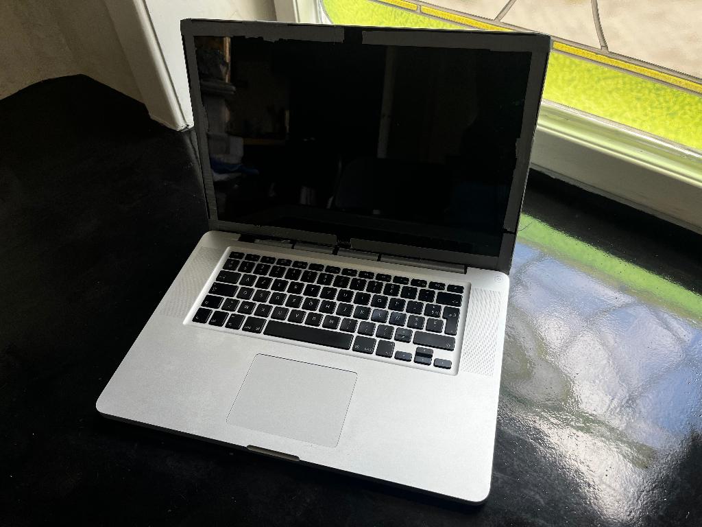 ️ MacBook Pro 15” A1286 pour pièces / ne démarre plus, Informatique & Logiciels, Apple Macbooks, Ne fonctionne pas, MacBook Pro