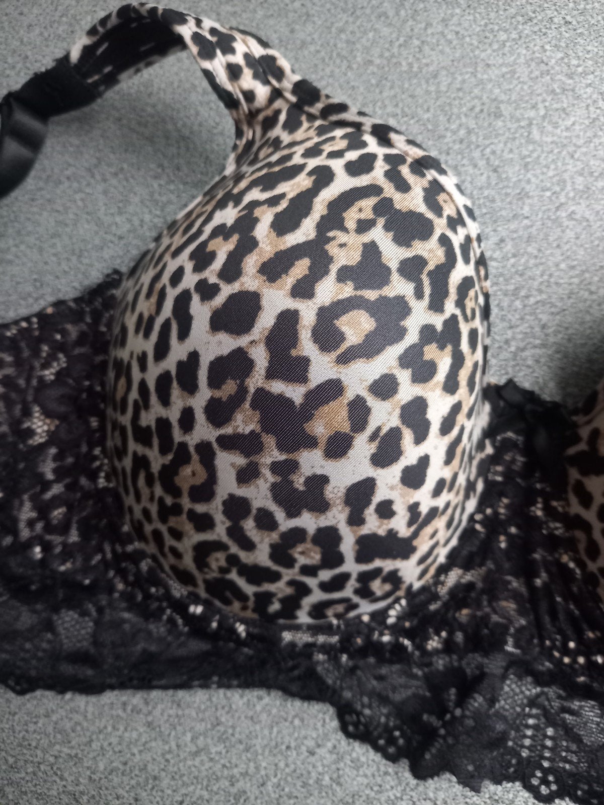 Soutien-gorge taille 90 E, Vêtements | Femmes, Wibra, Enlèvement ou Envoi, Autres couleurs, Soutien-gorge