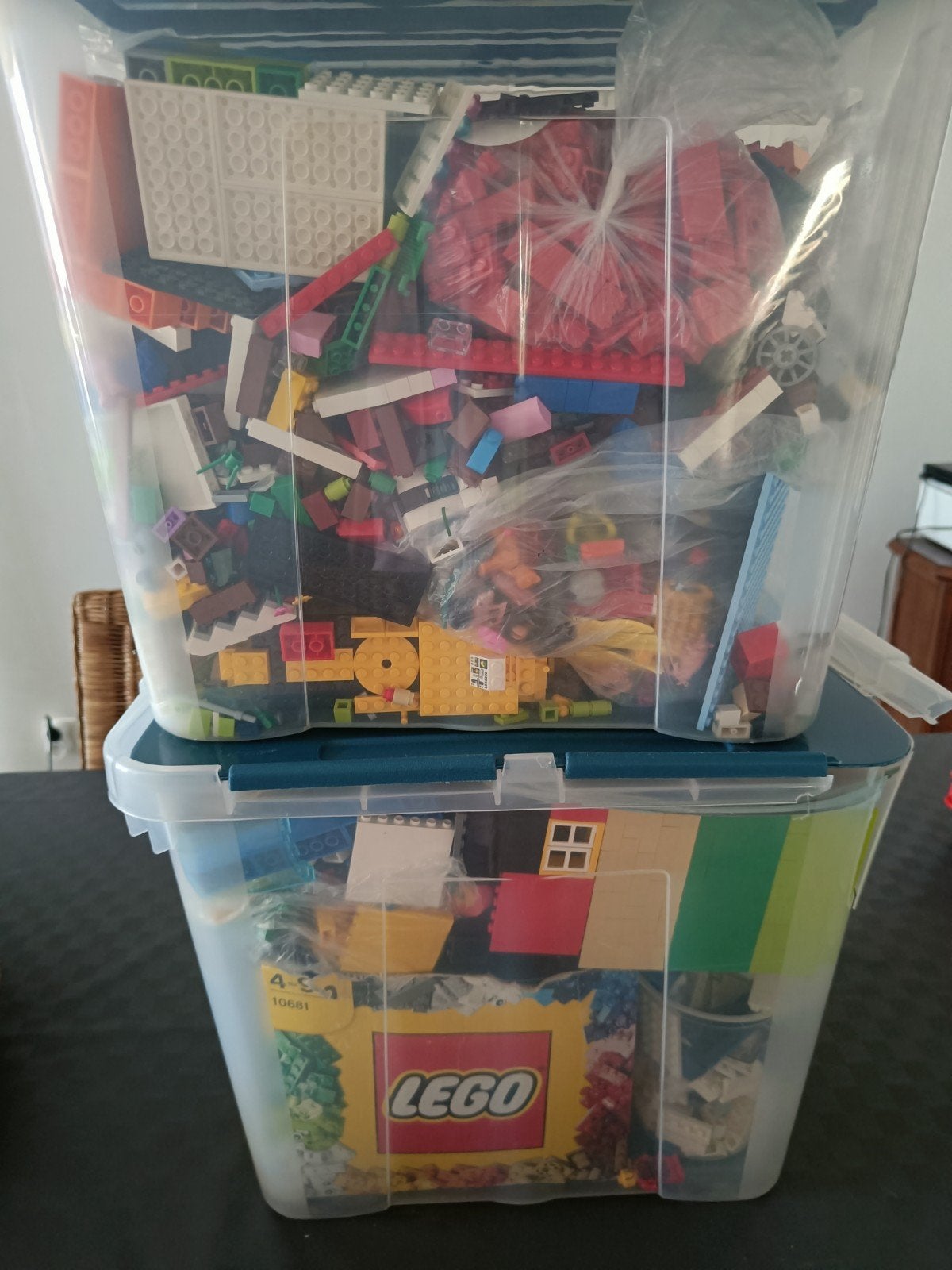 LEGO, Ophalen