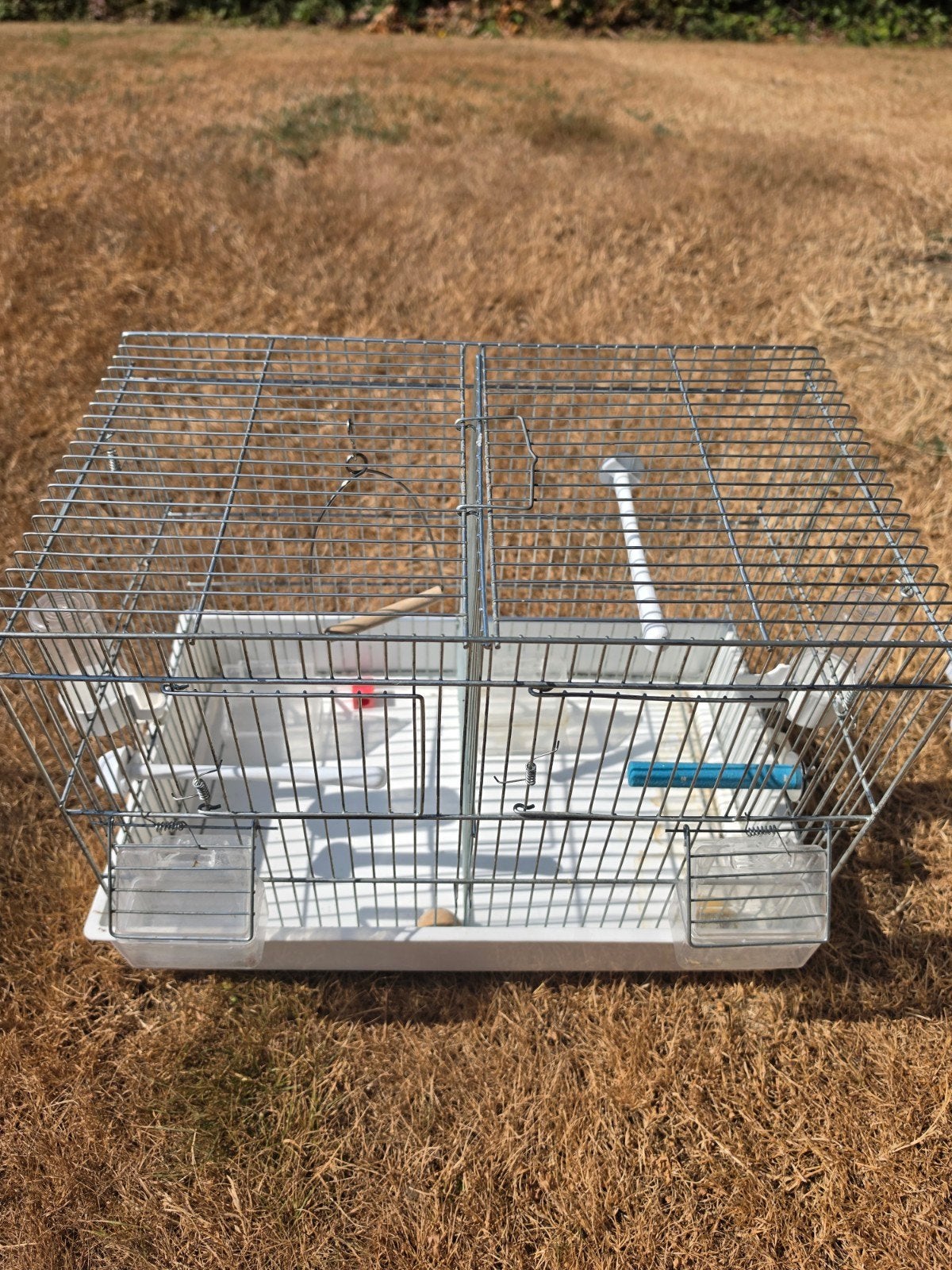 cage complète en bon état 30€ oupeye, Gebruikt, Metaal, Vogelkooi