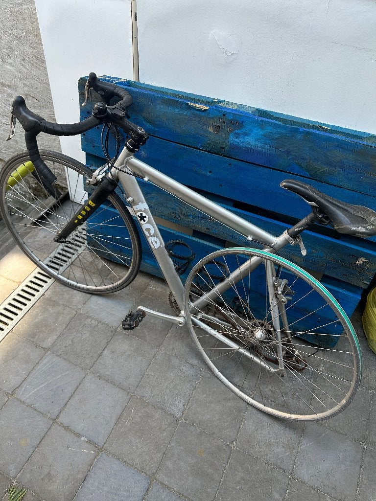Herstelproject koersfiets diamond, Autres marques, 10 à 15 vitesses, Frein sur jante, Enlèvement
