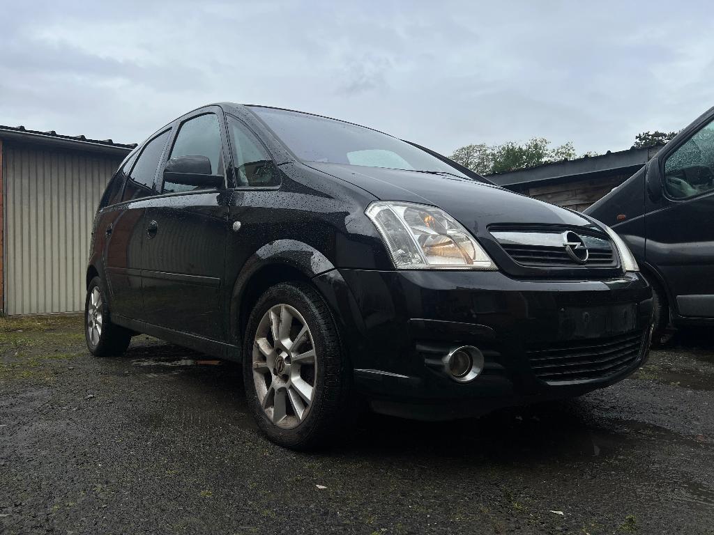 Opel meriva 1.3 дизель 2010, 4-5 л/100 км, 128xxx, Voorwielaandrijving, Monovolume, Overige bekleding, Zwart