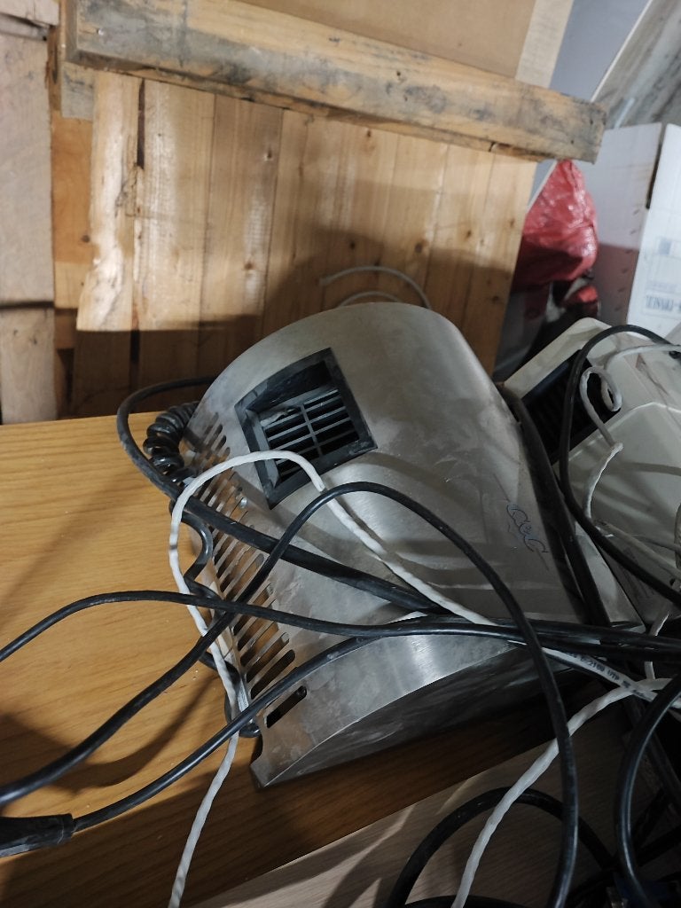 Divers meubles a donner/vendre, Autres marques, Enlèvement, Utilisé, Bureau-armoire combiné