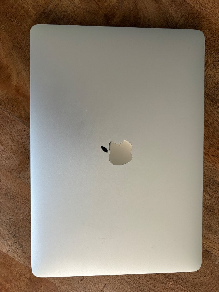 MacBook Pro 2020 Silicon + Magic Mouse + Magic Keyboard, Computers en Software, Apple Macbooks, Ophalen, 256 GB, 13 inch, Zo goed als nieuw