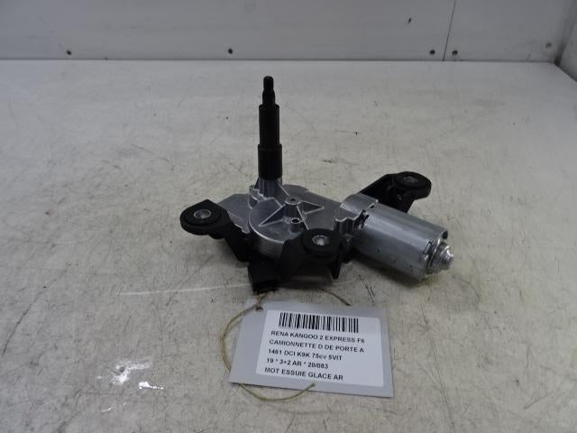 MOTEUR ESSUIE-GLACE ARRIÈRE Renault Kangoo Express (FW), Renault, Mevr. I. Hauben, Utilisé, Rue de l'Espoir 34 34
4030  GRIVEGNÉE, BE