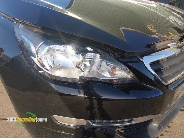 Phare droit d'un Peugeot 308, Autos : Pièces & Accessoires, -, -, 3 mois de garantie, Utilisé