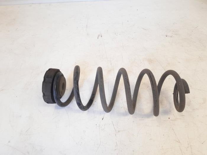 Schroefveer achter van een Audi A4, Gebruikt, -, -, -