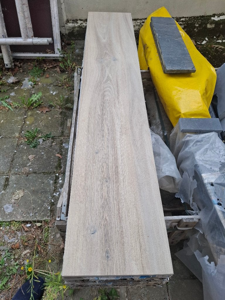 Carrelage extérieur de terrasse - fin de chantier, 60 cm ou plus, Céramique, Enlèvement, 5 à 10 m²