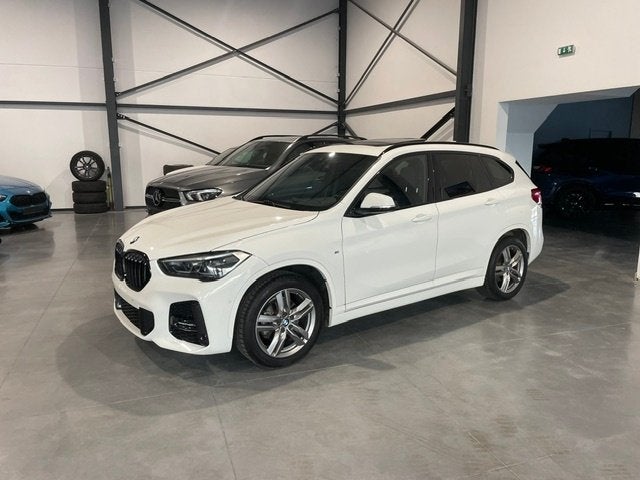 BMW X1 1.5iA M-Pack F480 '22 met Garantie, Autos, Cuir et Alcantara, Achat, Euro 6, Entreprise