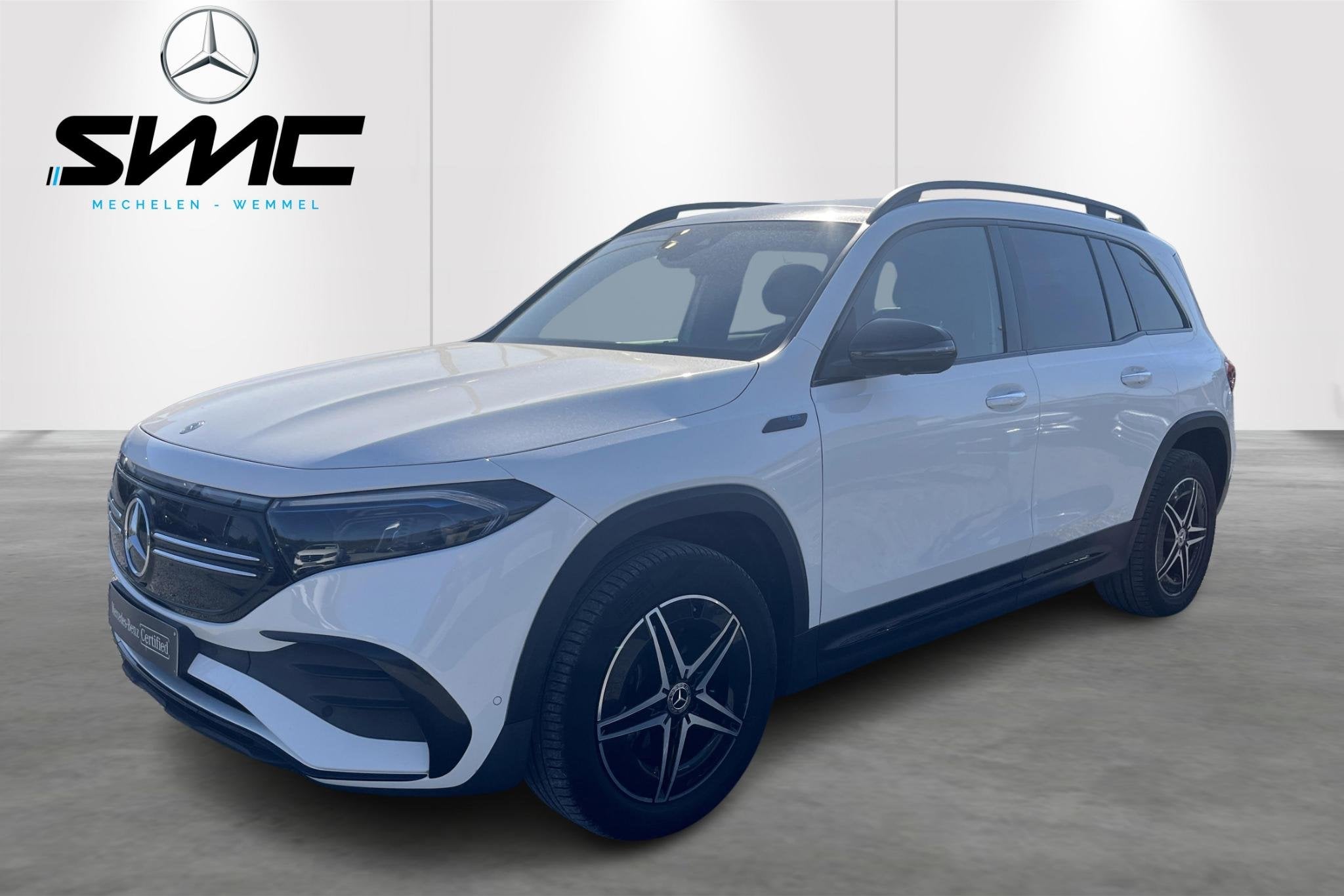 Mercedes-Benz EQB EQB 300 4MATIC AMG Line 7-seat, Auto's, Mercedes-Benz, Automaat, Gebruikt, LED verlichting, https://public.car-pass.be/vhr/f7a2bdb6-e5eb-45f4-921f-7a815193eaf6