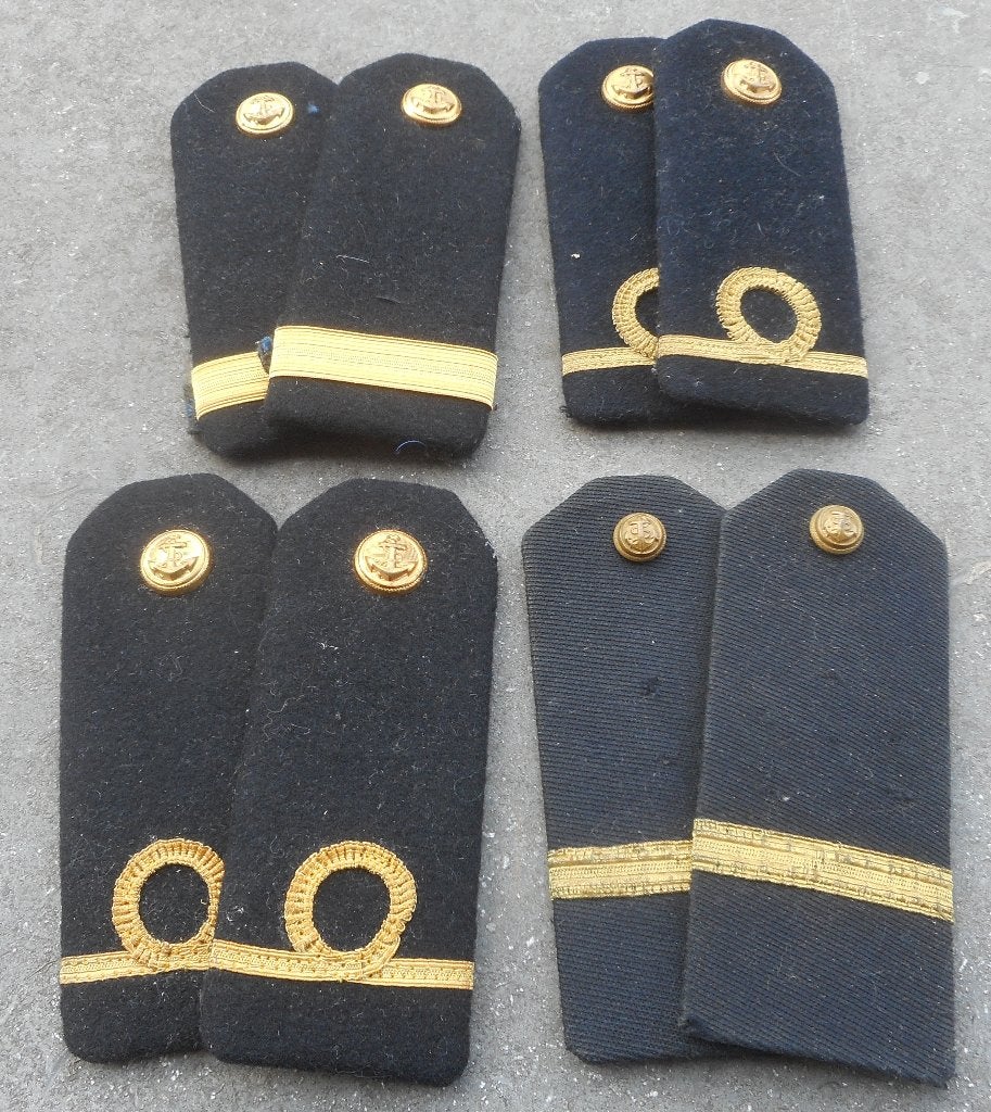 MARINE - LOT DE GRADES DIVERS, Envoi, Marine, Emblème ou Badge