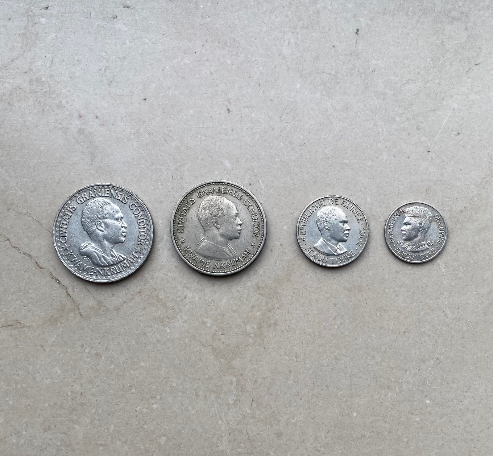 Lot de pièces anciennes Afrique de l'Ouest - Ghana Guinée, Timbres & Monnaies, Enlèvement ou Envoi