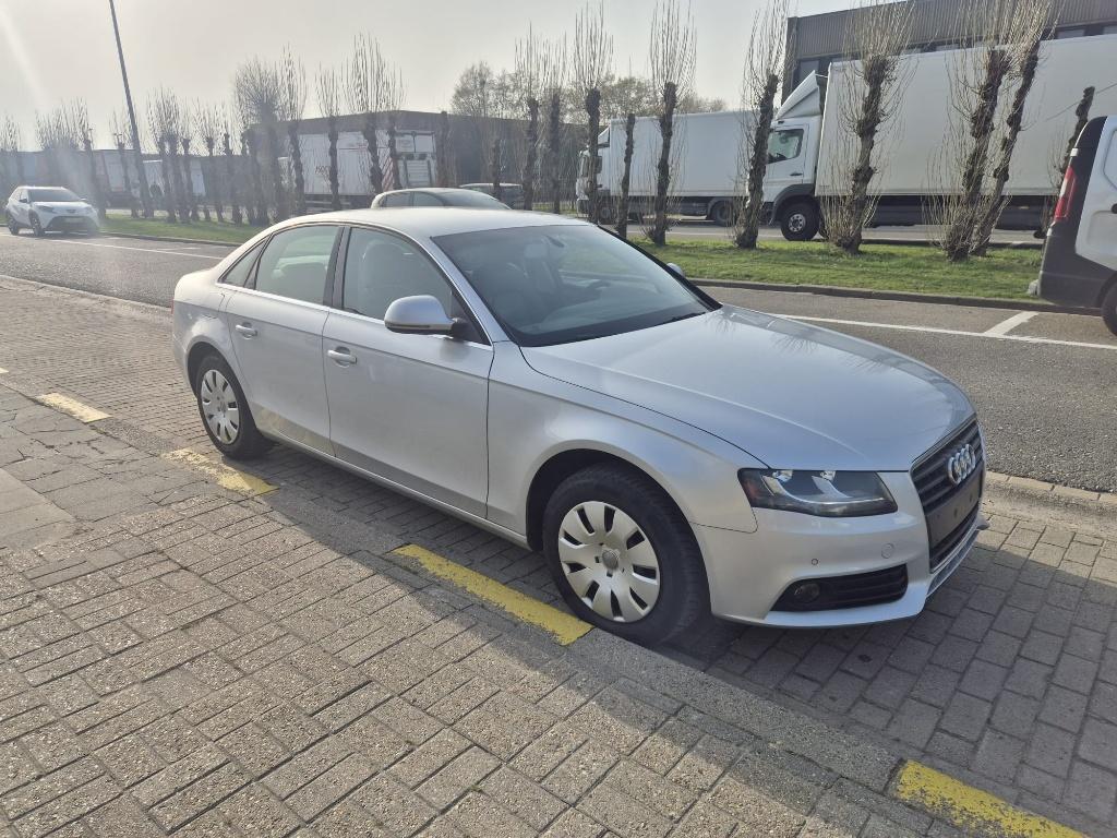 Audi A4 1.8 TFSI - Airco - Capteurs + Contrôle - Garantie, Autos, Audi, Argent ou Gris, Achat, Beige, Entreprise