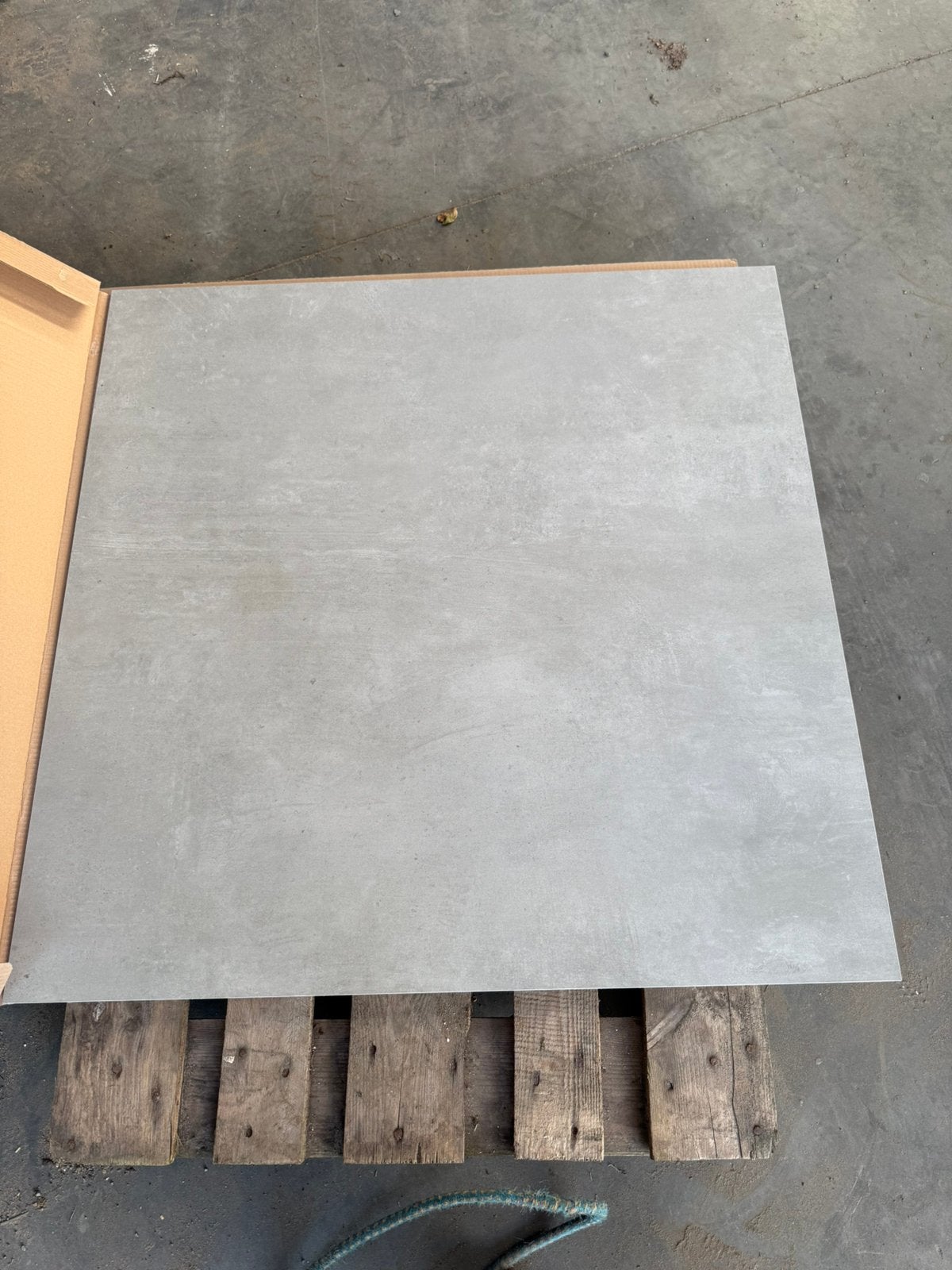 Keramische tegel, Doe-het-zelf en Bouw, Tegels, Ophalen, 60 cm of meer, Nieuw, Minder dan 5 m²