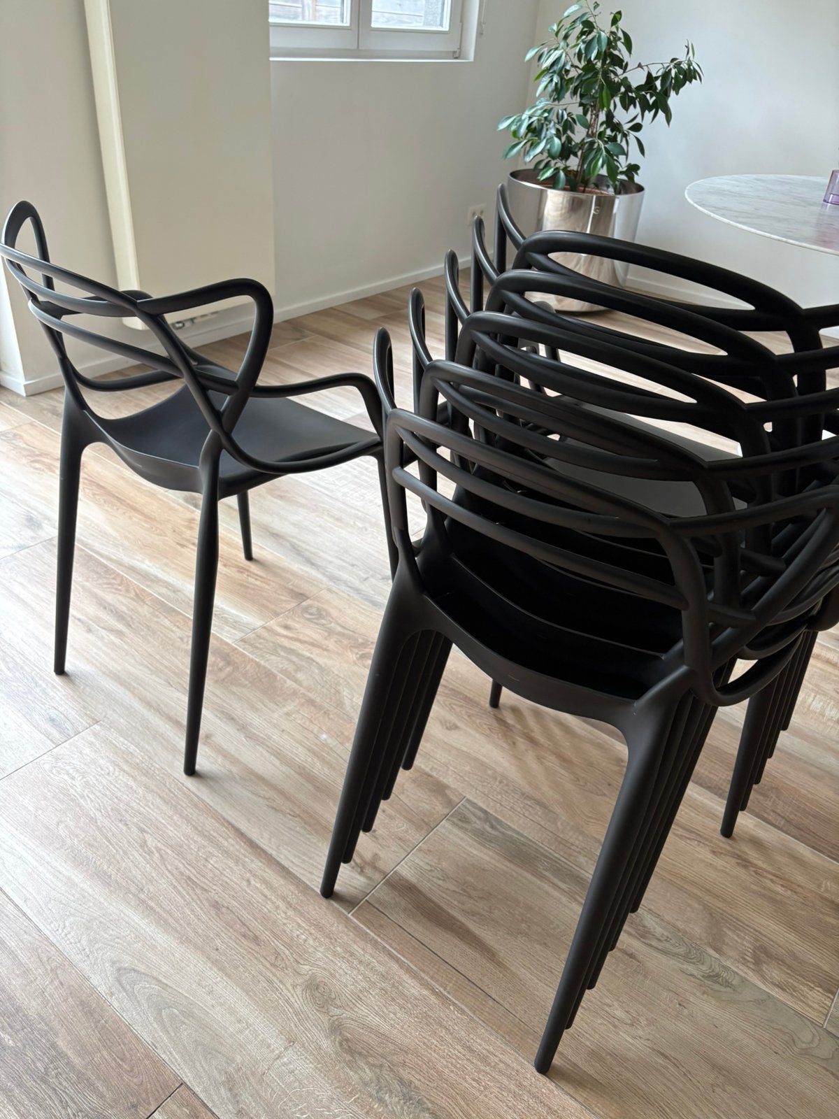 Chaises noires in-outdoor Masters de Kartell, Maison & Meubles, Enlèvement, Comme neuf, Une