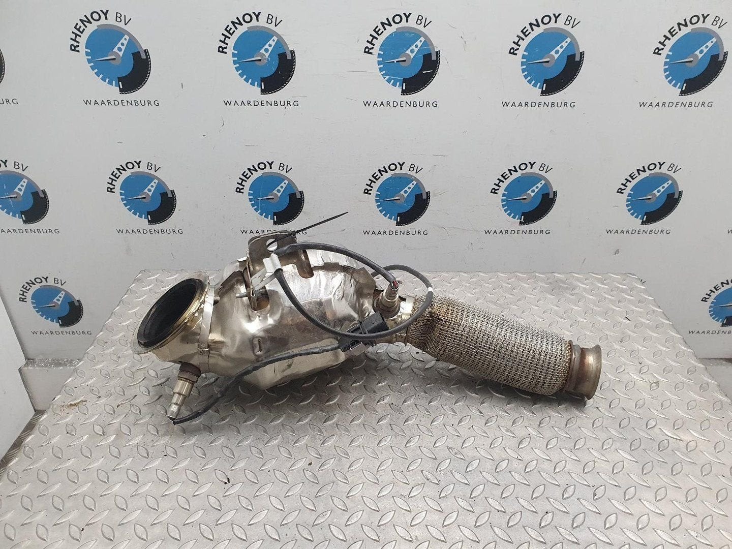 FORD PUMA KATALYSATOR M1B15E211BB 2024, Enlèvement ou Envoi, Utilisé, ARN reconnu