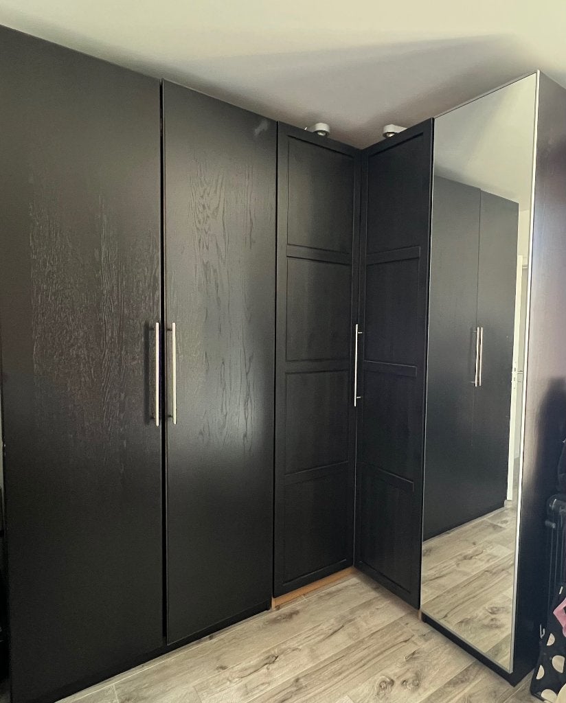 Hoekkleerkast Ikea, Ophalen, 200 cm of meer, Met klep(pen), Zo goed als nieuw