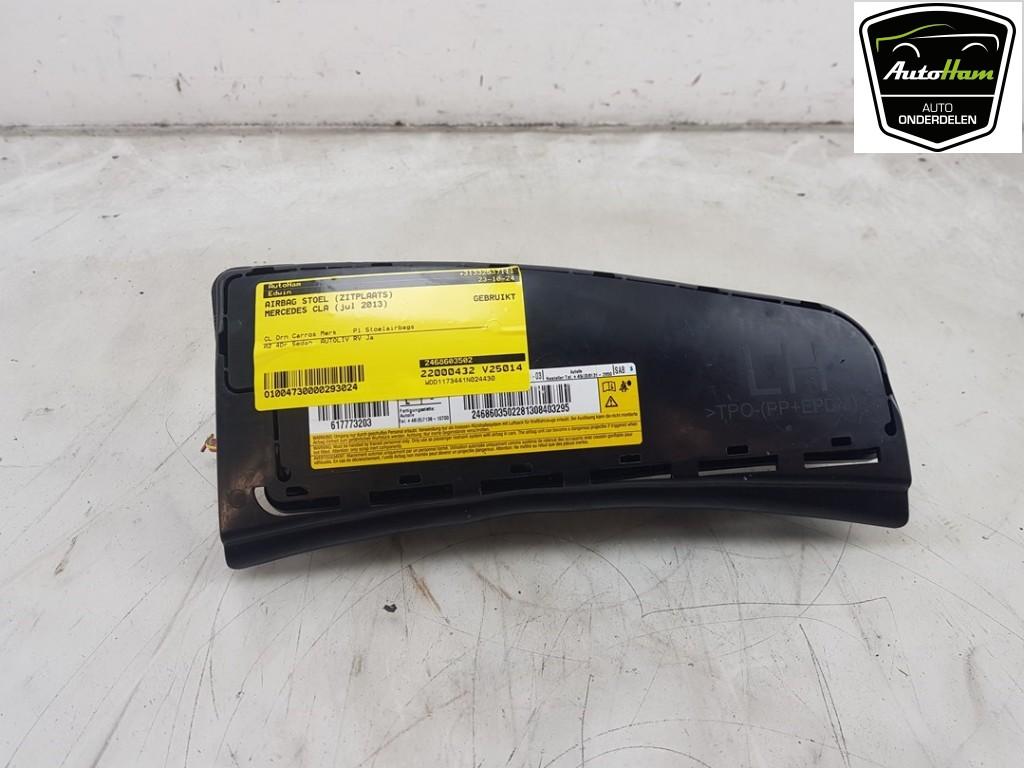 AIRBAG STOEL CLA (117.3) (|A2468603502|2468603502|), Gebruikt, Mercedes-Benz