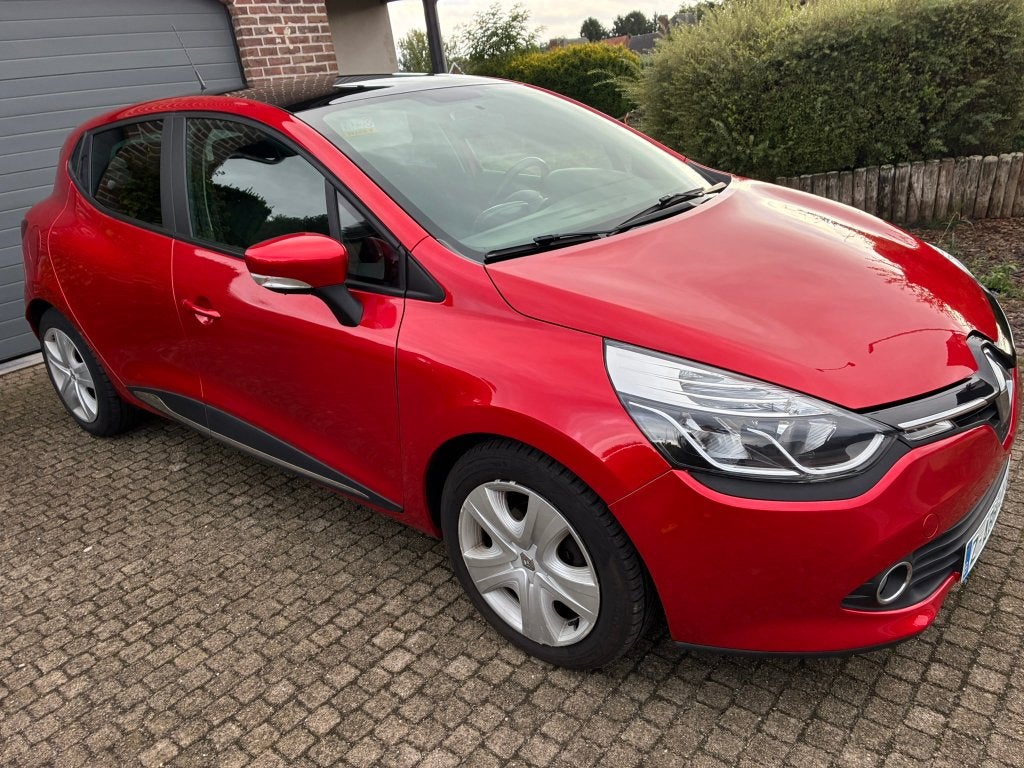 Renault Clio 1.2 benzine, 2015, 36.000km, garantie, Autos, Rouge, Euro 5, Achat, 6 portes