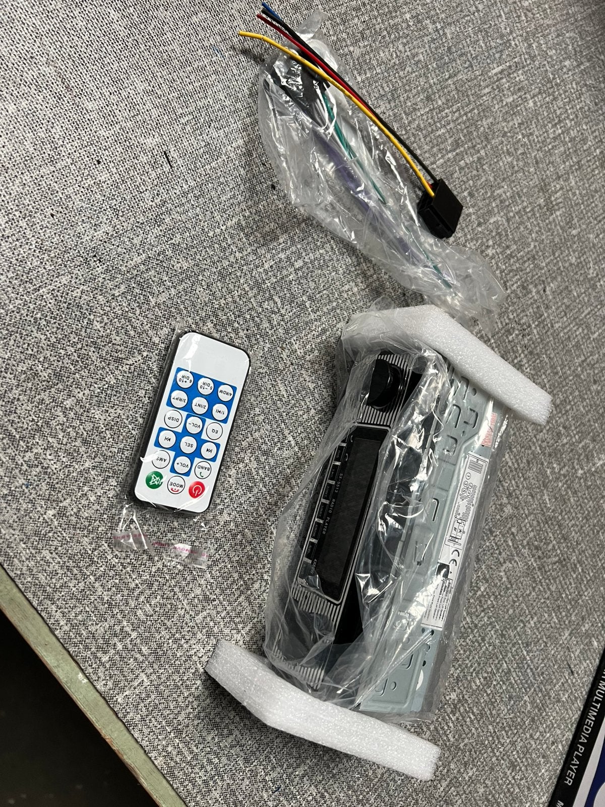 ! ! ! ! AUTORADIO BLUETOOTH USB RÉTRO ! ! ! ! !, Enlèvement, Neuf
