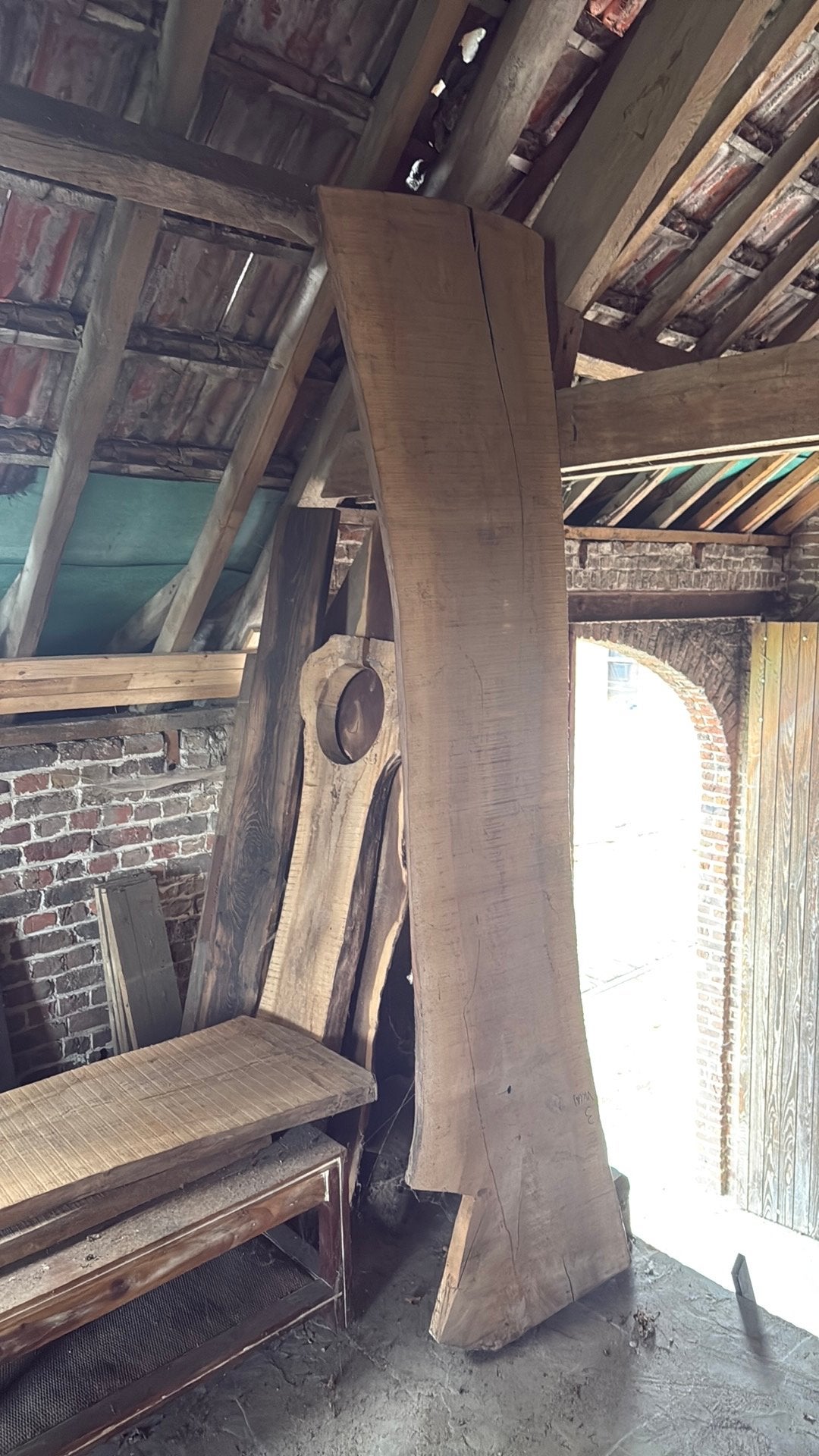 Reststukken hout tafelblad, Ophalen