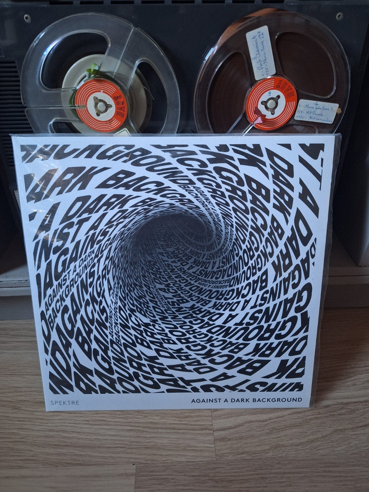 Lp Spektre - Against A Dark Background, Cd's en Dvd's, Ophalen, LP, Techno, 12 inch