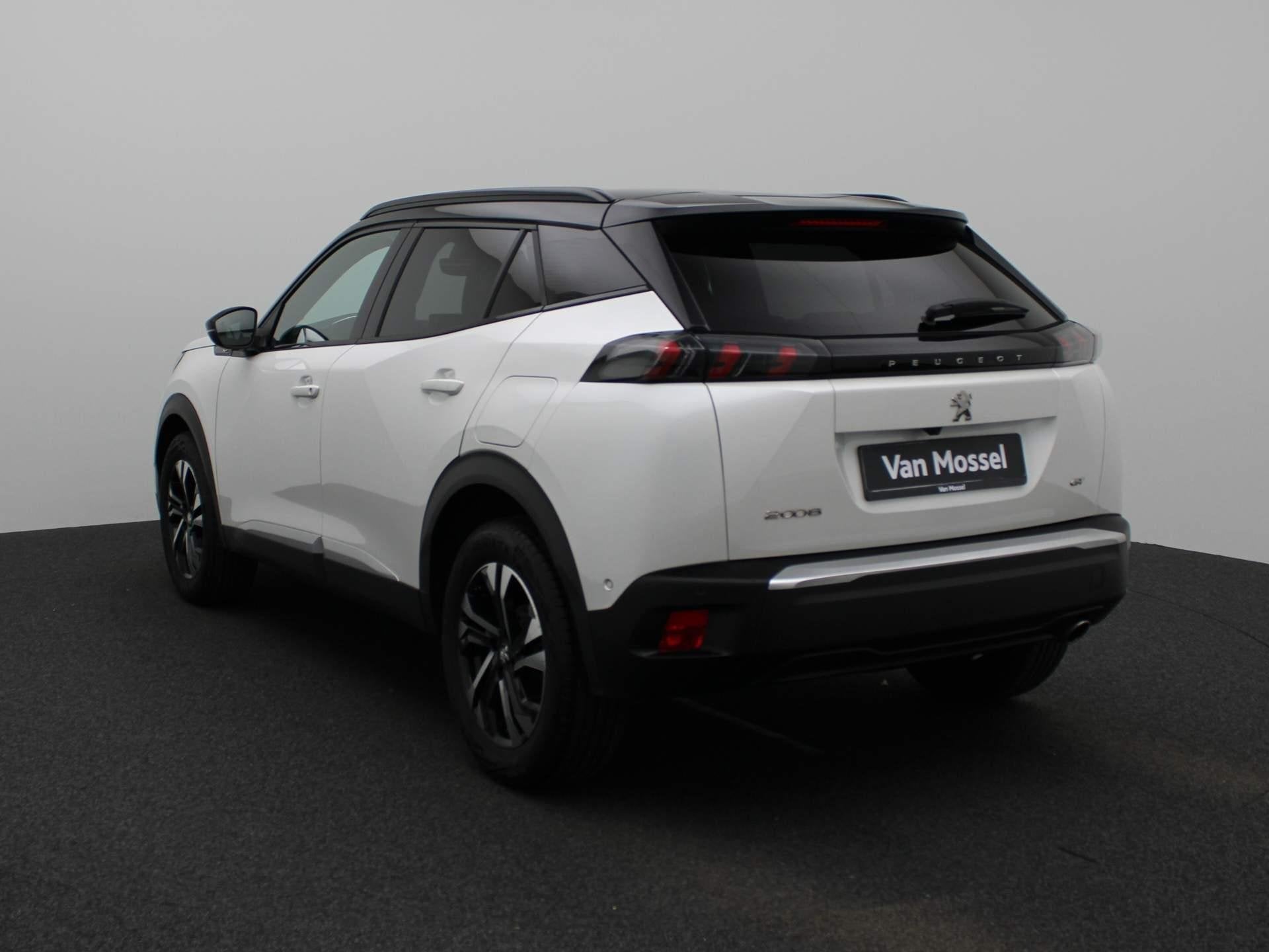 Peugeot 2008 GT-Line, Auto's, 118 g/km, Stof, https://public.car-pass.be/vhr/382d82e0-89d1-4c0d-8c01-db3434a57512, Wit