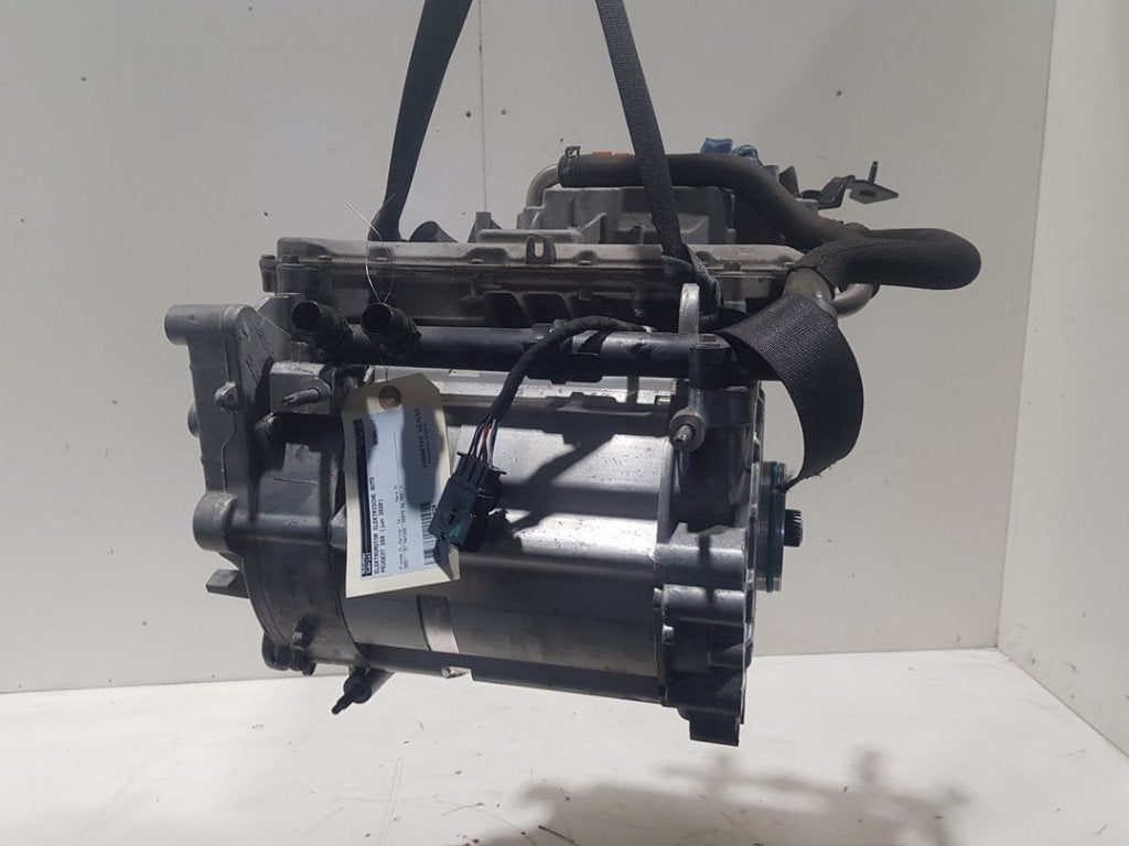 ELECTROMOTOR Peugeot 208 II (UB / UH / UP) (01-2019/-), Kontakt-peugeot@peugeot.com, Gebruikt, Peugeot Deutschland GmbH, Bahnhofsplatz
65423  Rüsselsheim, DE