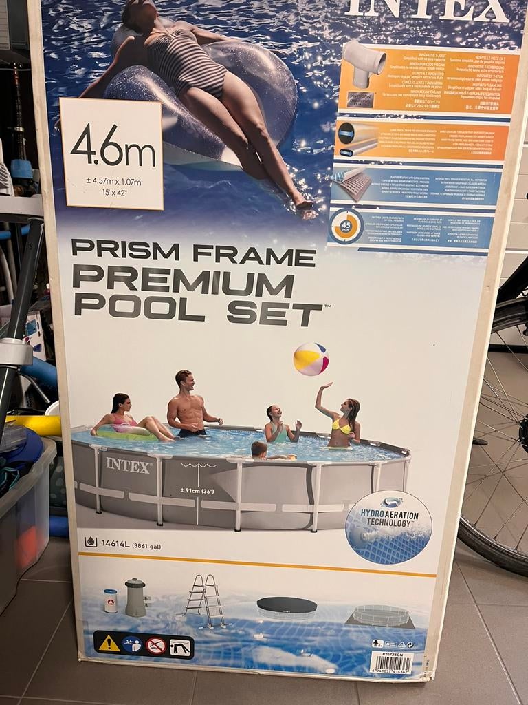 Zwembad en toebehoren, Ophalen, Zo goed als nieuw