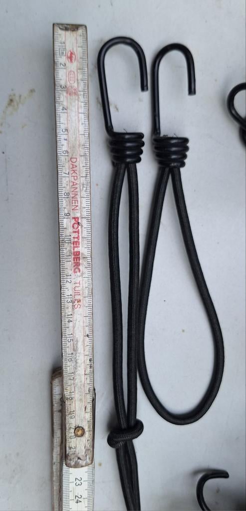 spanners met haak, elastieken met haak
20 cm, Doe-het-zelf en Bouw, Ophalen of Verzenden