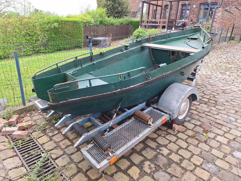 bateau de pêche, 3 à 6 mètres, Acier, Jusqu'à 10 ch, Enlèvement