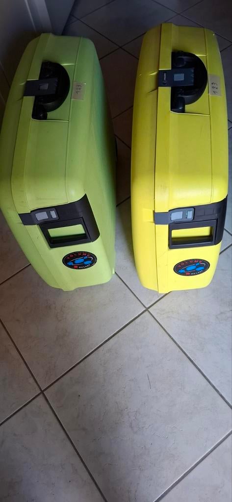2 stevige reiskoffer /DELSEY  / 28 €  per koffer, Handtassen en Accessoires, Koffers, Ophalen