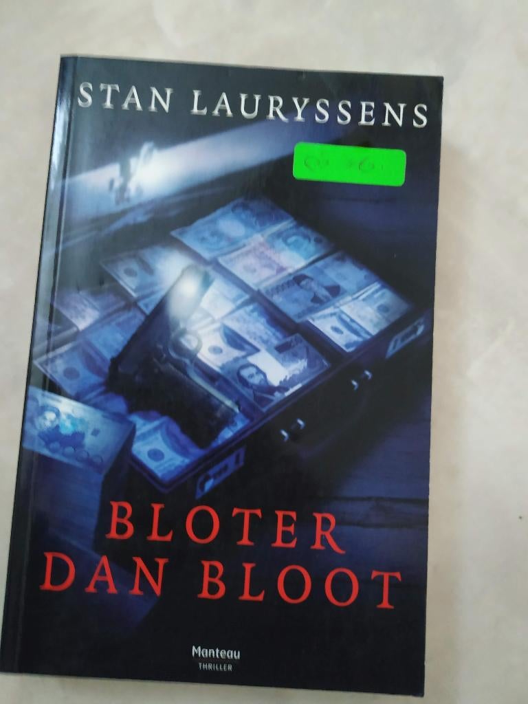 bloter dan bloot "stan lauryssens " nieuw leesboek, Enlèvement ou Envoi, Neuf