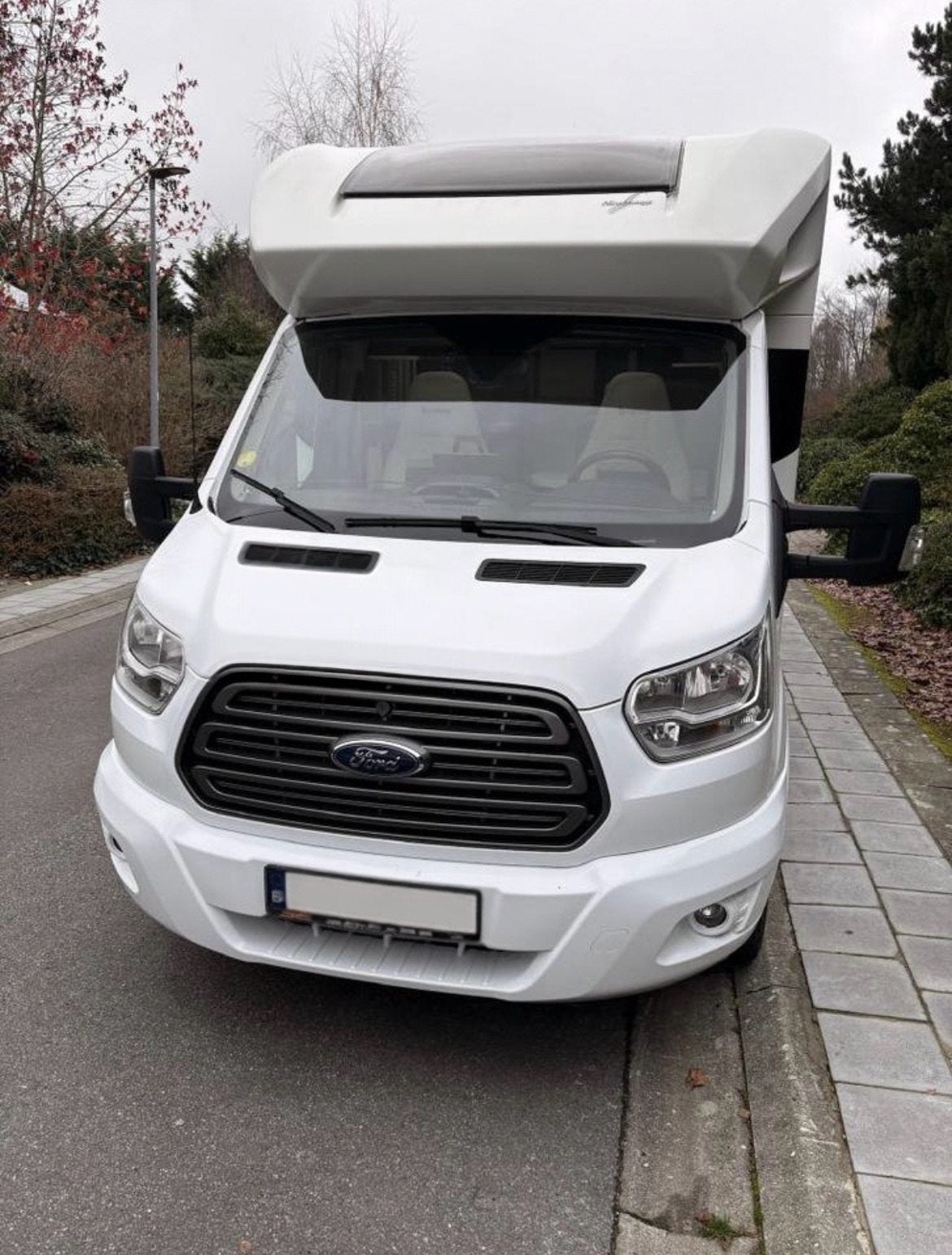 Ford Benimar ( Cocoon ) Automaat, Caravanes & Camping, Camping-cars, Jusqu'à 5, Toilette à cassette, Ford, Réfrigérateur
