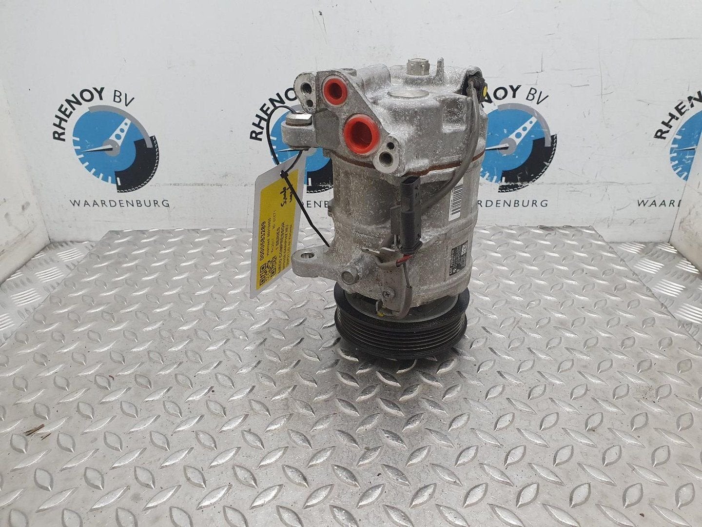 BMW 1 SERIES F20LCI 118D CENTENNIAL HIGH  AIRCO COMPRESSOR /, Ophalen of Verzenden, Gebruikt, ARN erkend