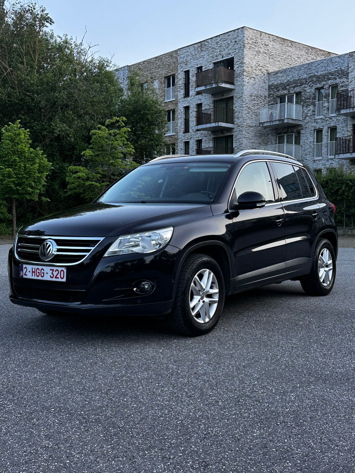 VW Tiguan 1.4L Benzine Lez 2030, Auto's, Euro 5, 4 cilinders, Zwart, Leder