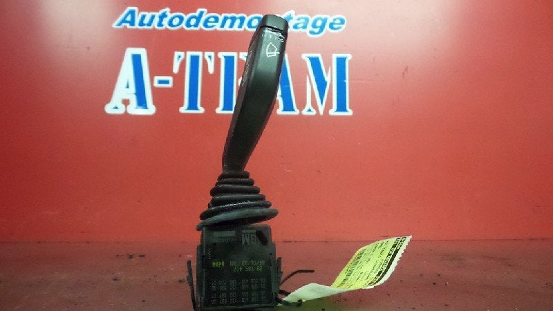 RUITENWISSER SCHAKELAAR Opel Corsa C (F08 / 68), Gebruikt, Opel, Opel Automobile GmbH, Kontakt-opel@opel.com