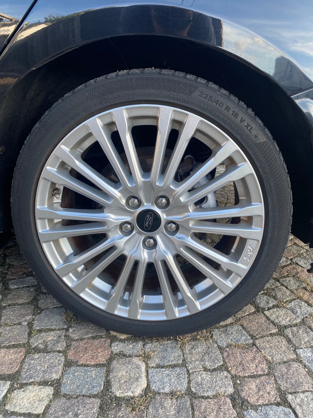 Ford Focus OEM 18” velgen + winterbanden 225/40 R18, Pneus hiver, Enlèvement, Utilisé, Pneu(s)