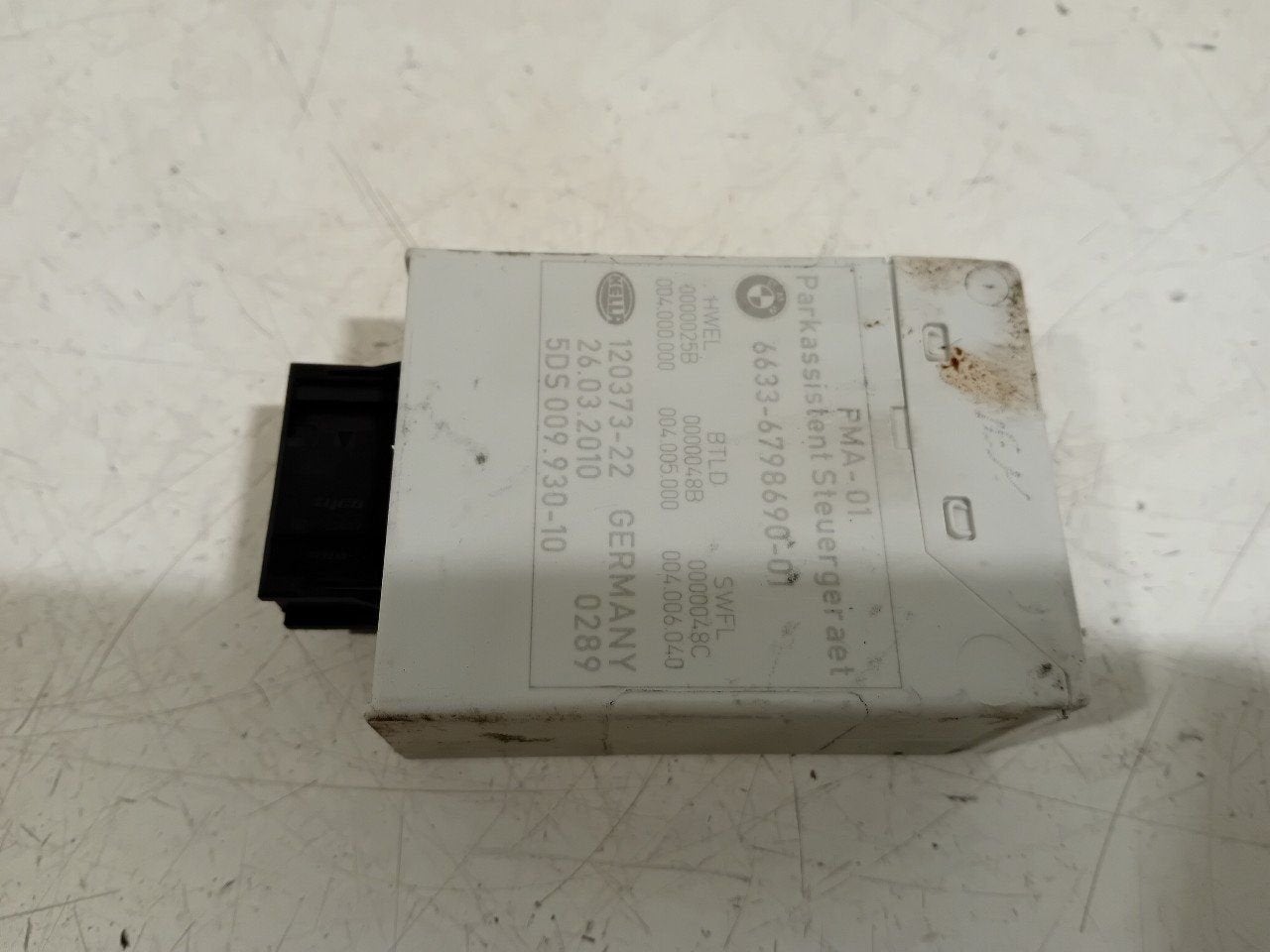 Computer park distance control BMW 5 serie, Onderdelen@venauto.nl, Van der Ven Autorecycling B.V., Gebruikt, Ettenseweg 76, 4706 PB Roosendaal, The Netherlands