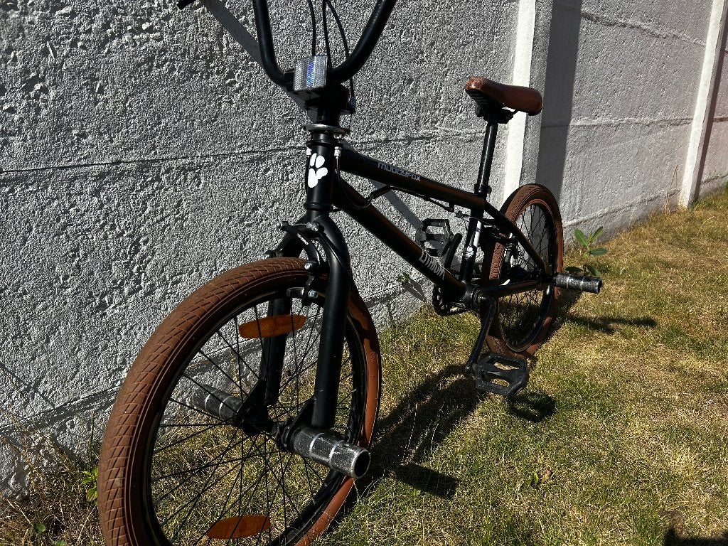 BMX Muddyfox Lithium, Vélos & Vélomoteurs, Enlèvement, Guidon à 360°