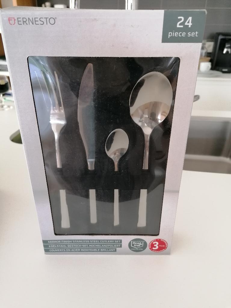 Coutellerie en argent, Neuf, Résiste au lave-vaisselle, Ensemble de couverts, Enlèvement