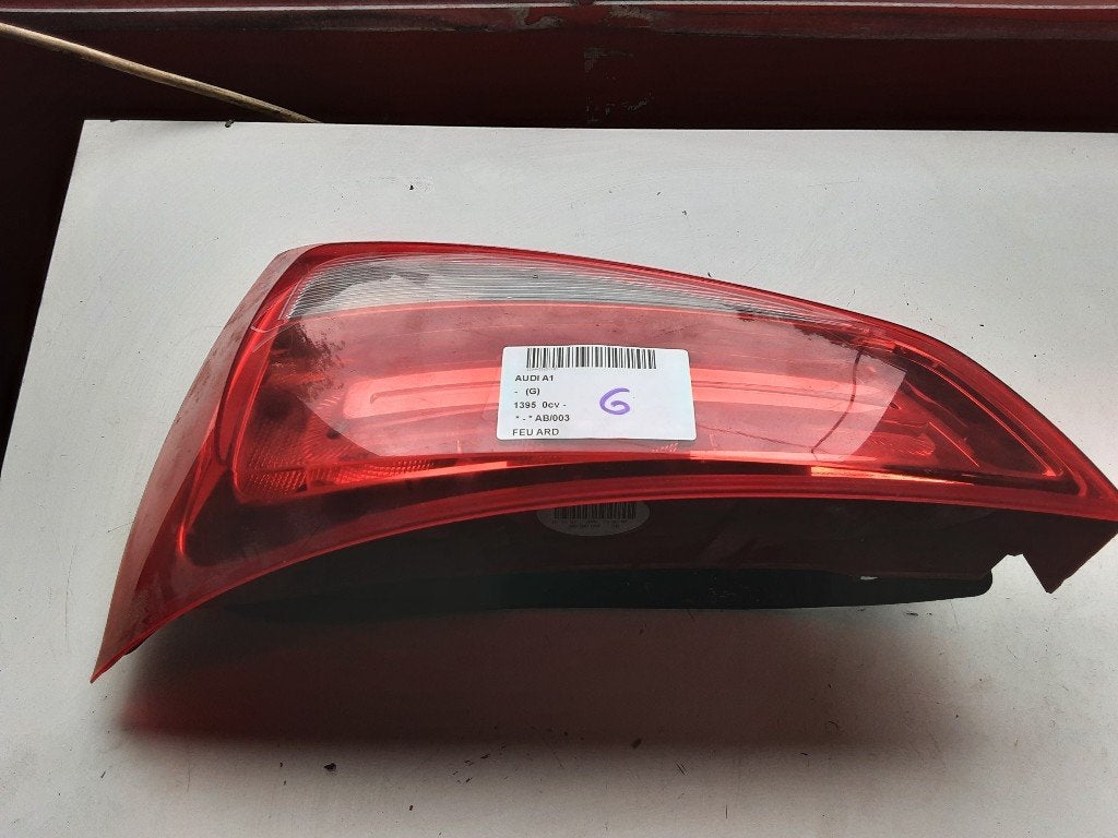 FEU ARRIÈRE DROIT Audi A1 (8X1 / 8XK) (8X0945094), Mevr. I. Hauben, Audi, Utilisé, Rue de l'Espoir 34 34
4030  GRIVEGNÉE, BE