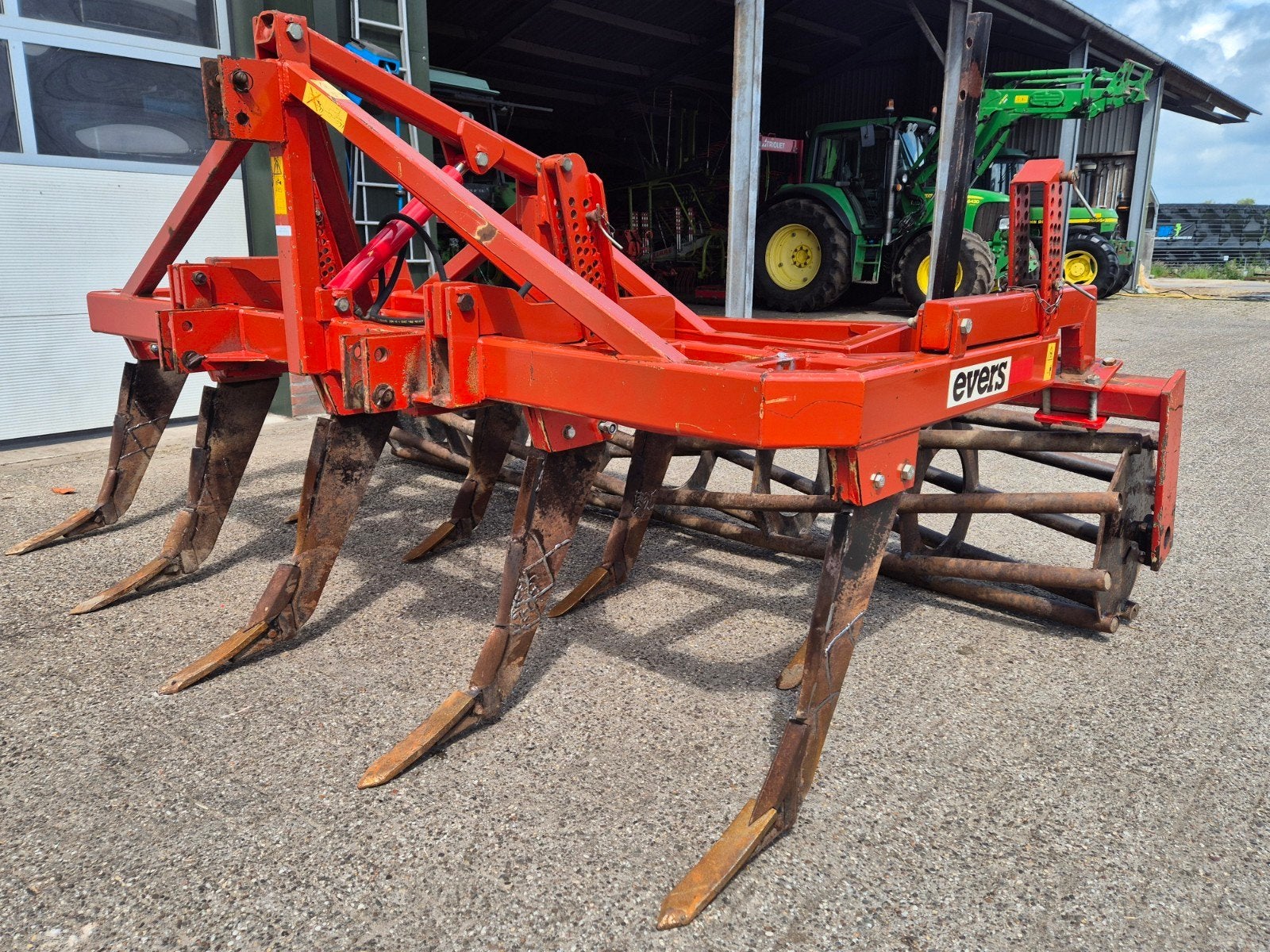 Evers Forest cultivator culter diepwoeler, Enlèvement