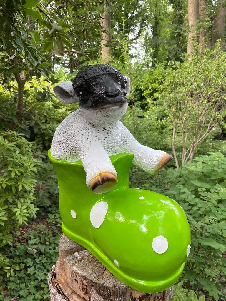 Lammetje laarsje, kinderkamer, babykamer Groen 45cm, Tuin en Terras, Ophalen, Nieuw, Kunststof, Dierenbeeld