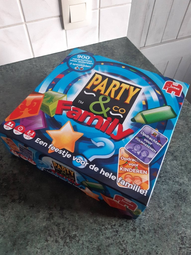 Party & co family spel, Vijf spelers of meer, Ophalen of Verzenden, Zo goed als nieuw, Jumbo