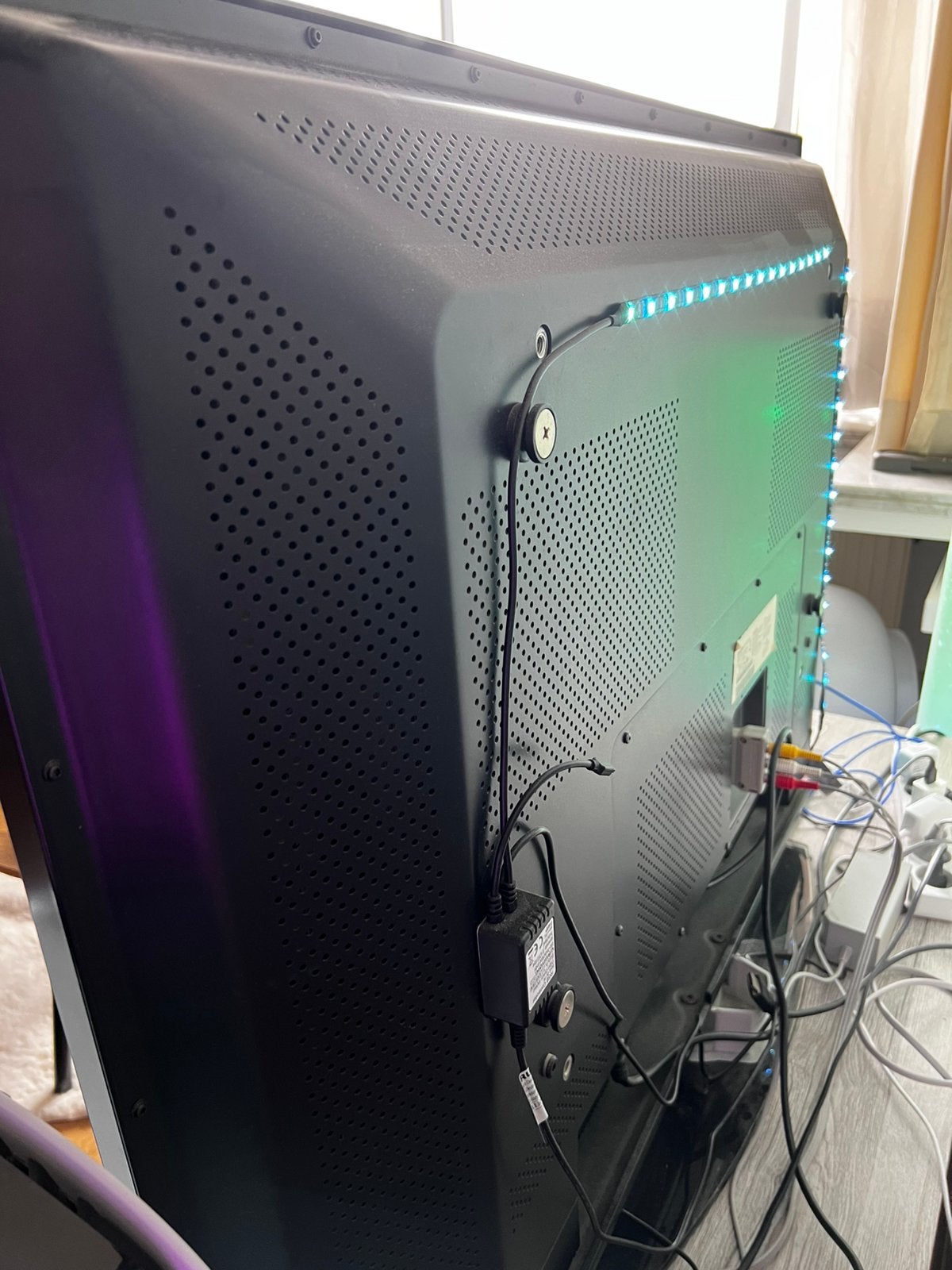 TV, Informatique & Logiciels, Enlèvement, Utilisé