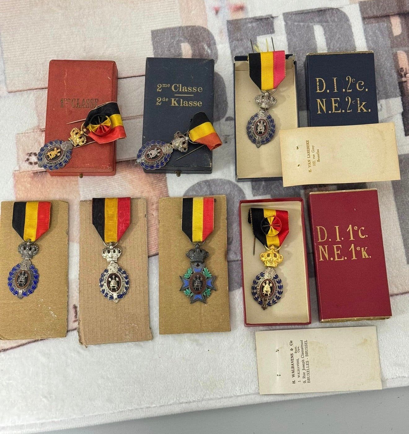 7x médaille belge, Belgique, 1re, 2e classe,  de service, Timbres & Monnaies, Enlèvement ou Envoi