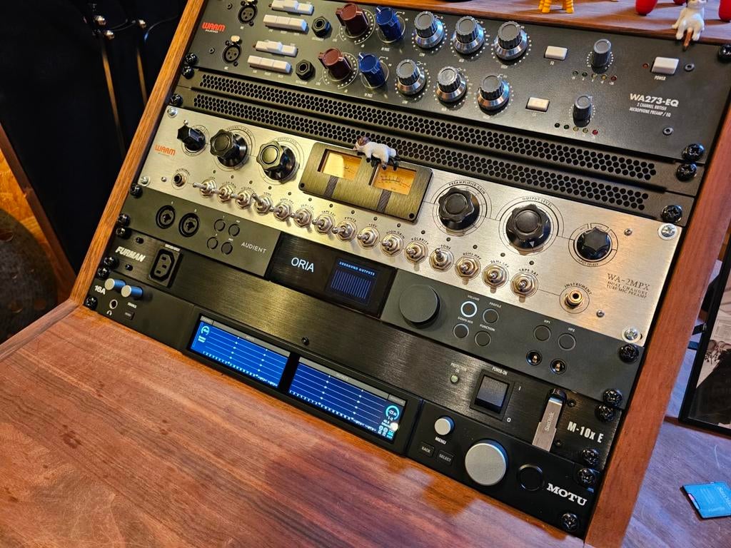 Audient Oria Dolby Atmos interface, Enlèvement