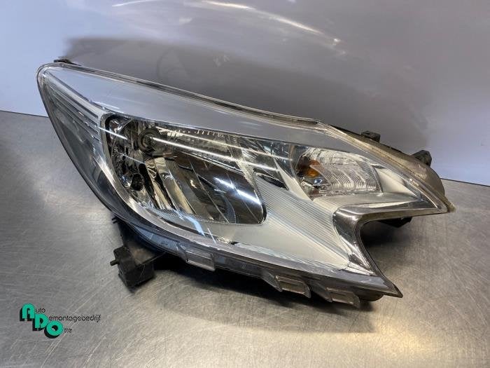 Phare droit d'un Nissan Note (Note 13-), -, 3 mois de garantie, Utilisé, -